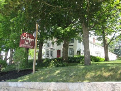 The Bridges Inn at Whitcomb House B&B - image 15