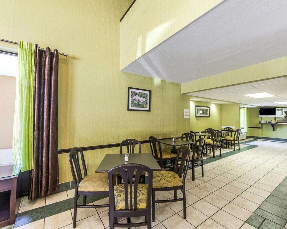 Quality Inn West - Sweetwater - image 7