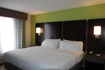 Holiday Inn Express & Suites Sweetwater an IHG Hotel - image 3