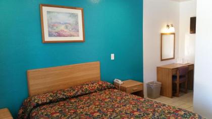 Economy Inn Motel - image 15