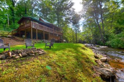 Cabin on the Creek 1117 - image 2