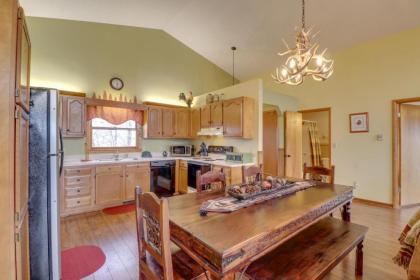 3 Bed 3 Bath Vacation home in Sylva - image 14