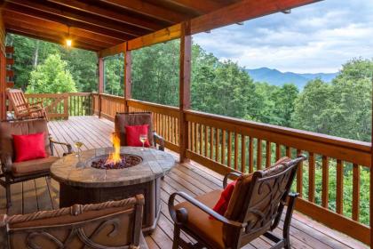 4 Bed 4 Bath Vacation home in Sylva Sylva North Carolina