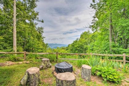 Peaceful Mountain Hideaway on 6 Scenic Acres! - image 8