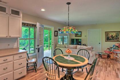 Peaceful Mountain Hideaway on 6 Scenic Acres! - image 9