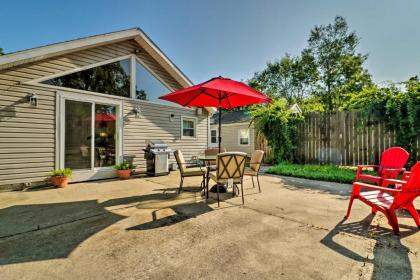 Ottawa Lake Home with BBQ Patio 15 Mi to Toledo - image 14