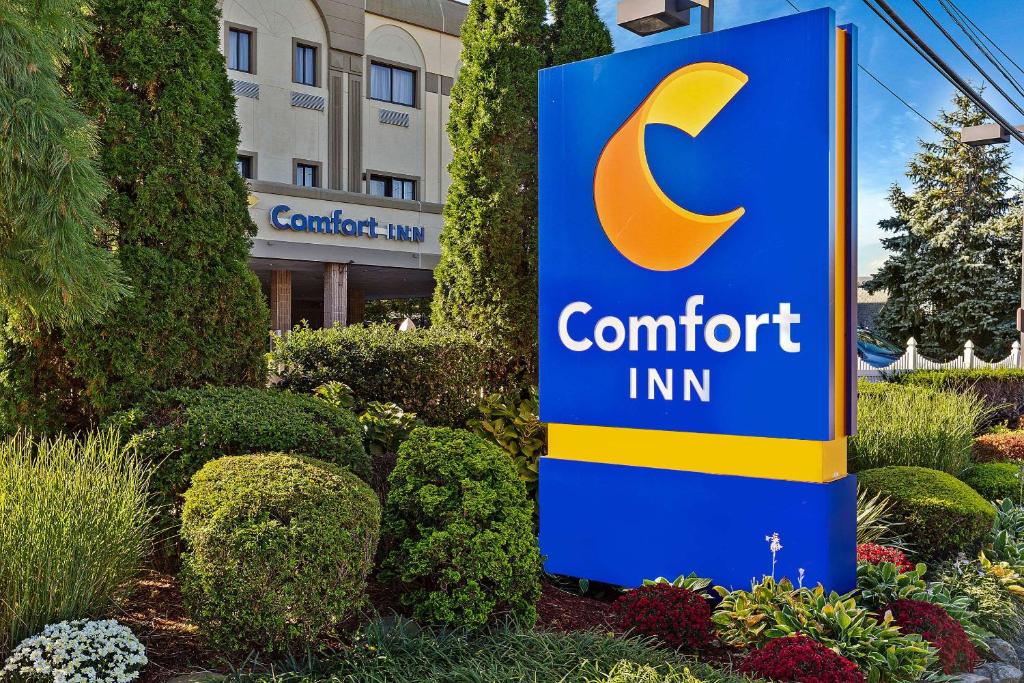 Comfort Inn Syosset-Long Island - main image