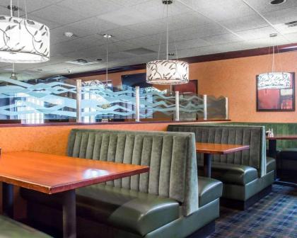 Quality Inn and Suites Fairgrounds - Syracuse - image 2