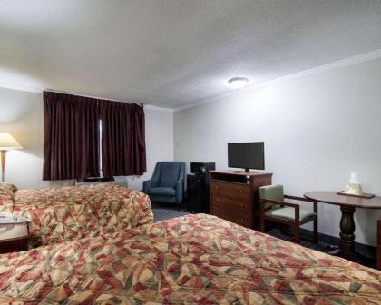 Rodeway Inn Syracuse - image 15