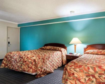 Rodeway Inn Syracuse - image 5