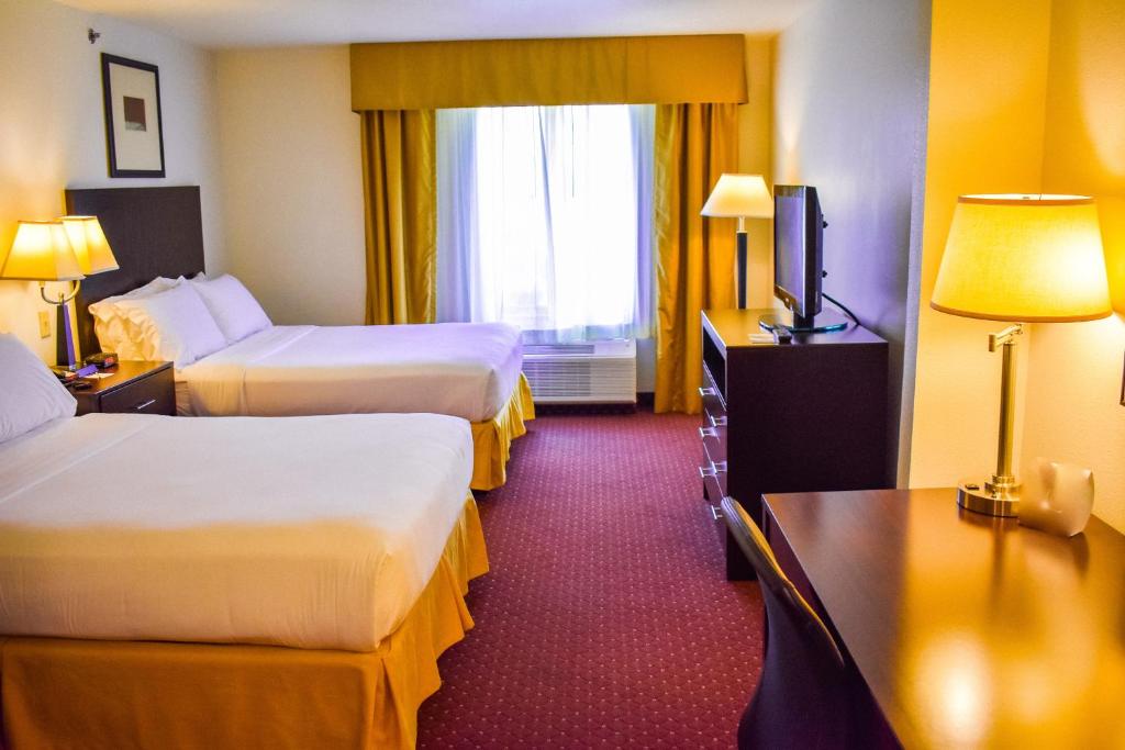 Holiday Inn Express Syracuse-Fairgrounds an IHG Hotel - image 5