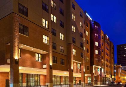 Courtyard by Marriott Syracuse Downtown at Armory Square - image 3