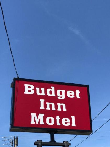 Budget Inn - image 8