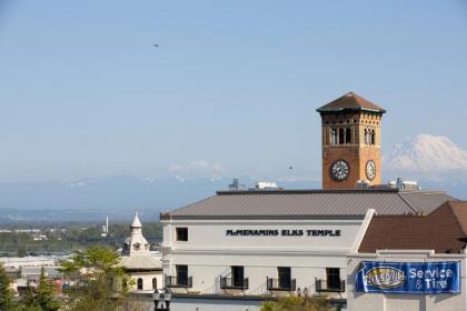 McMenamins Elks Temple - image 13