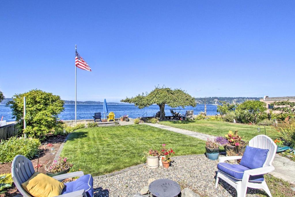 Waterfront Escape with Deck and Puget Sound Views - main image