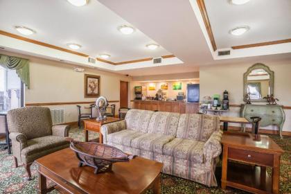 Rodeway Inn Tahlequah - image 8