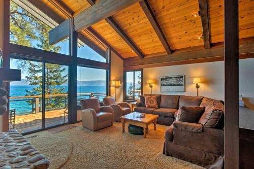 Lakefront Tahoe Home with View 1 Mi to XC Ski Area - main image