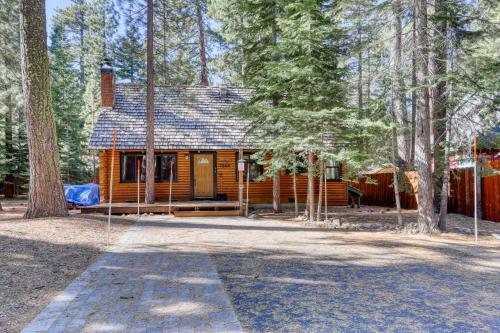 Lake Tahoe Cabin Perfection - image 5