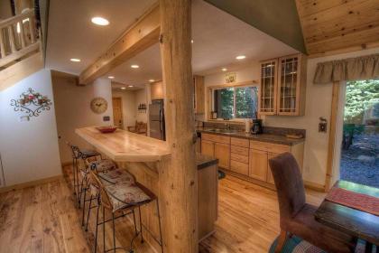 Knotty Pine Retreat by Lake Tahoe Accommodations - image 2