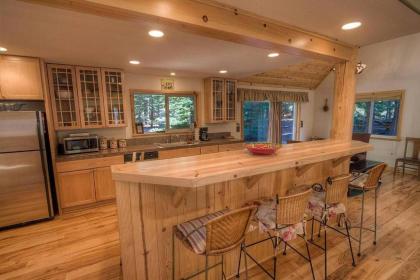 Knotty Pine Retreat by Lake Tahoe Accommodations - image 3