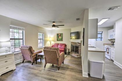 Charming Tallahassee Townhouse - 3 half Miles to FSU! - image 4