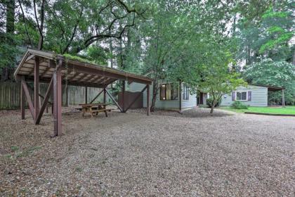 Pet-Friendly Tallahassee Home Close to FSU! - image 10