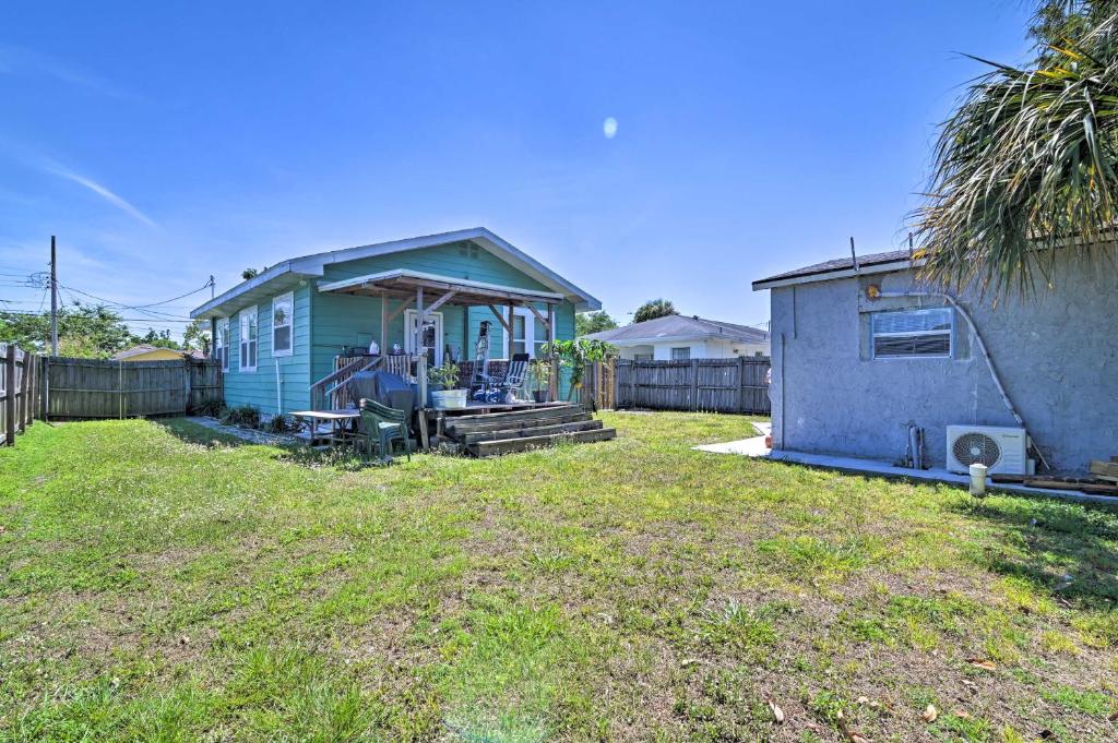 Tampa Studio with Garden Access about 4 Mi to Dtwn - image 3