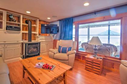 Ossipee Lake Cottage with Screened Porch and Fire Pit! - image 11