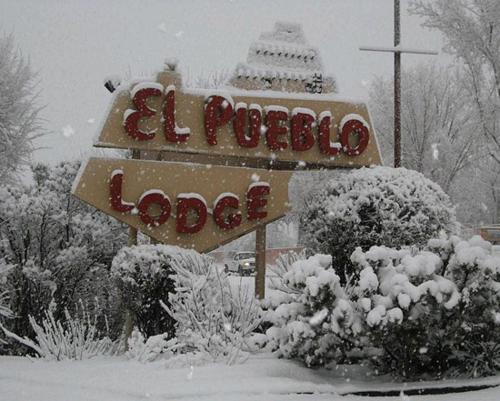 El Pueblo Lodge - main image