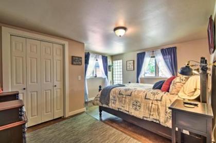 Cozy Home with Media Room - 11 Min Walk to Taos Plaza - image 2