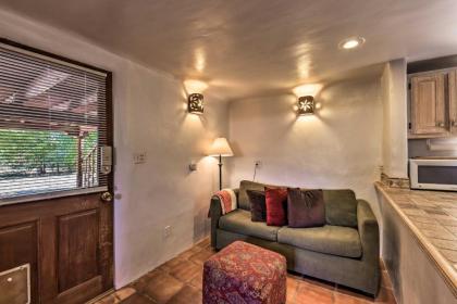 Cozy Taos Studio with Patio 3-Block Walk to Plaza! - image 12