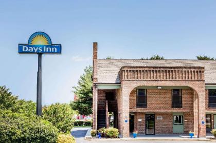 Days Inn by Wyndham tappahannock tappahannock