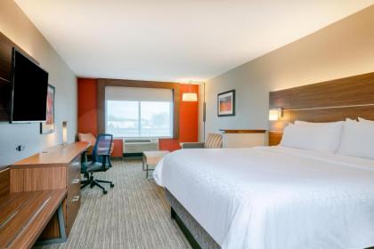 Holiday Inn Express Hotel & Suites Tappahannock an IHG Hotel - image 14