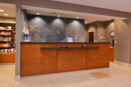 SpringHill Suites Pittsburgh Mills - image 15