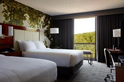 Westchester Marriott - image 11