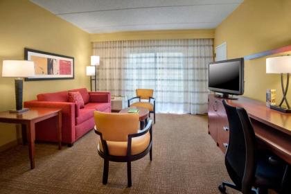 Courtyard by Marriott Tarrytown Westchester County - image 10