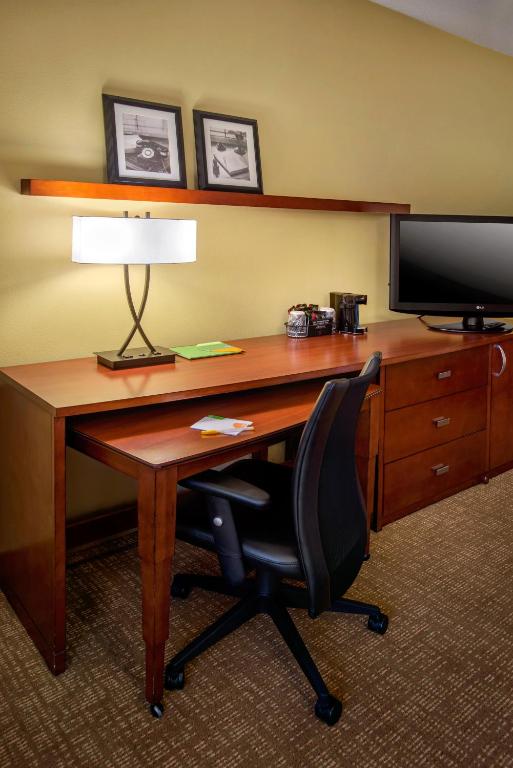 Courtyard by Marriott Tarrytown Westchester County - image 7