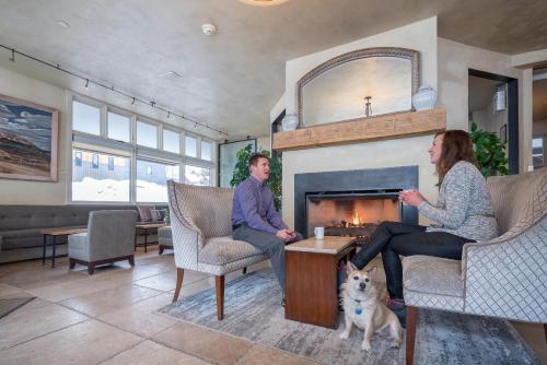 Hotel Columbia 2 Bedroom by Alpine Lodging Telluride - image 3