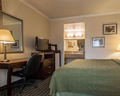 Quality Inn Temecula Valley Wine Country - main image