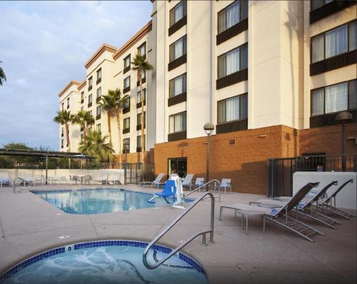 SpringHill Suites Phoenix Tempe Airport - main image