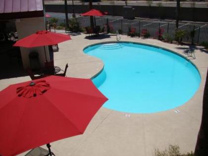 Ramada by Wyndham Tempe/At Arizona Mills Mall - image 3