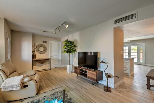 Tempe Getaway with Private Heated Pool 3 Mi to ASU! - image 2