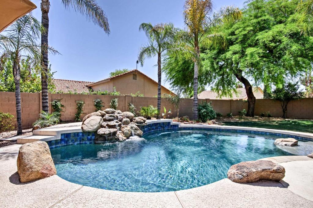 Upscale Tempe Abode with Heated Saltwater Pool and BBQ - image 4