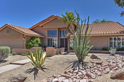 Upscale Tempe Abode with Heated Saltwater Pool and BBQ - image 7