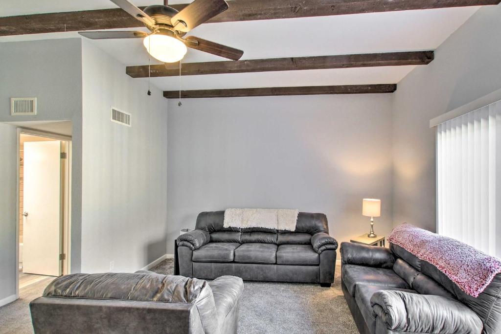 Cozy Family Retreat with Patio - Walk to Sloan Park! - image 2