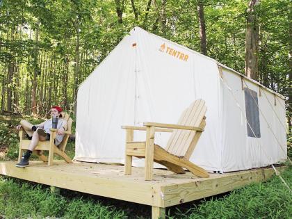 Tentrr - Creek Side: Woodsy Glamping Retreat Near Chincoteague Island!