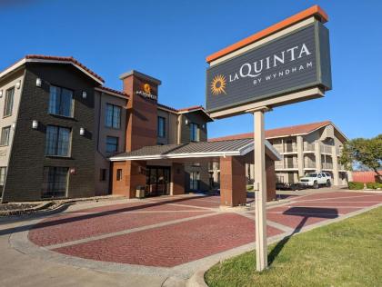 La Quinta Inn by Wyndham Temple - image 6