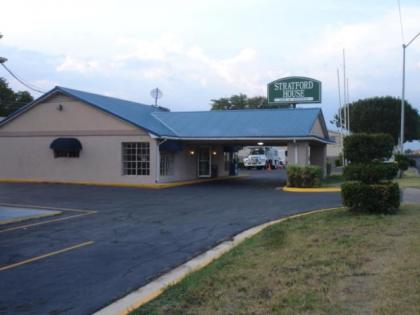 Stratford House Inn and Suites Temple - image 8