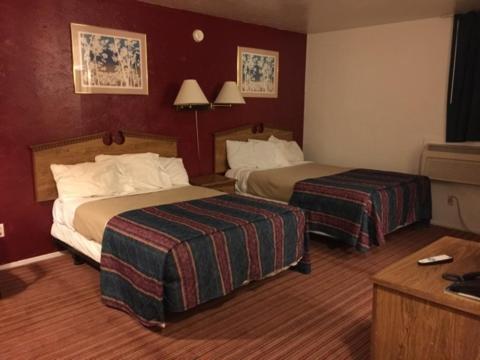 Ranch House Inn & Suites - image 7