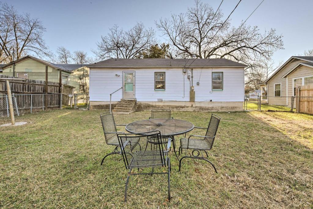 Temple Home Near Baylor Scott and White Hospital! - image 5